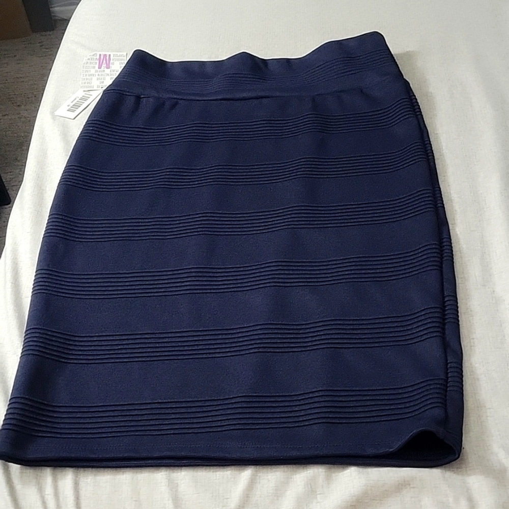 Lularoe Cassie skirt M